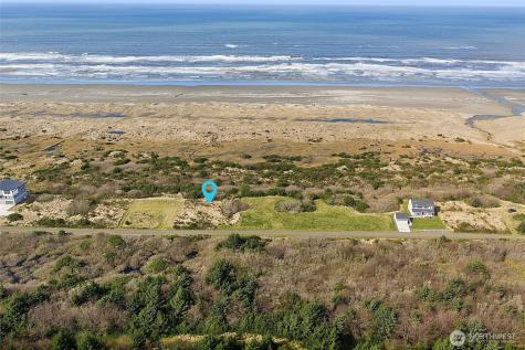 76 Dunes Lane Ocean Shores WA 98569