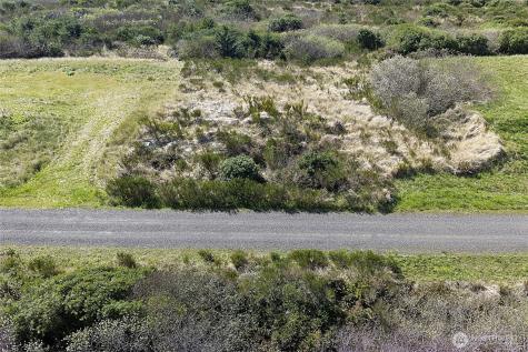 76 Dunes Lane Ocean Shores WA 98569