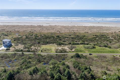 76 Dunes Lane Ocean Shores WA 98569