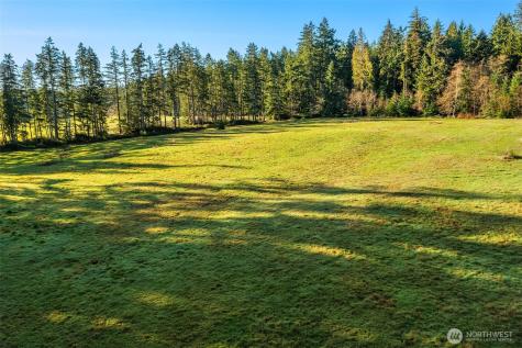 12302 SW 220th Street Vashon WA 98070