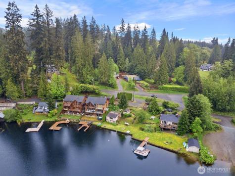 2702 Middle Shore Road Snohomish WA 98296