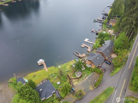 2702 Middle Shore Road Snohomish WA 98296