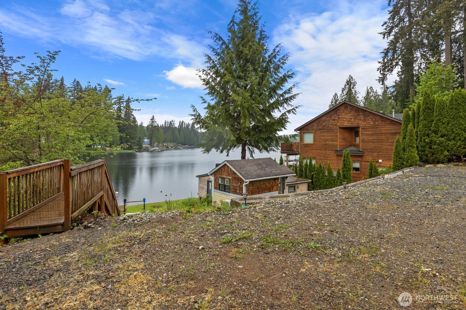 2702 Middle Shore Road Snohomish WA 98296