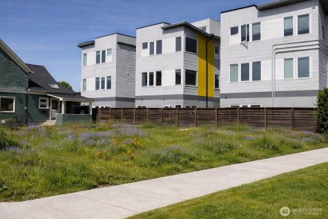 829 24th Avenue S Seattle WA 98144