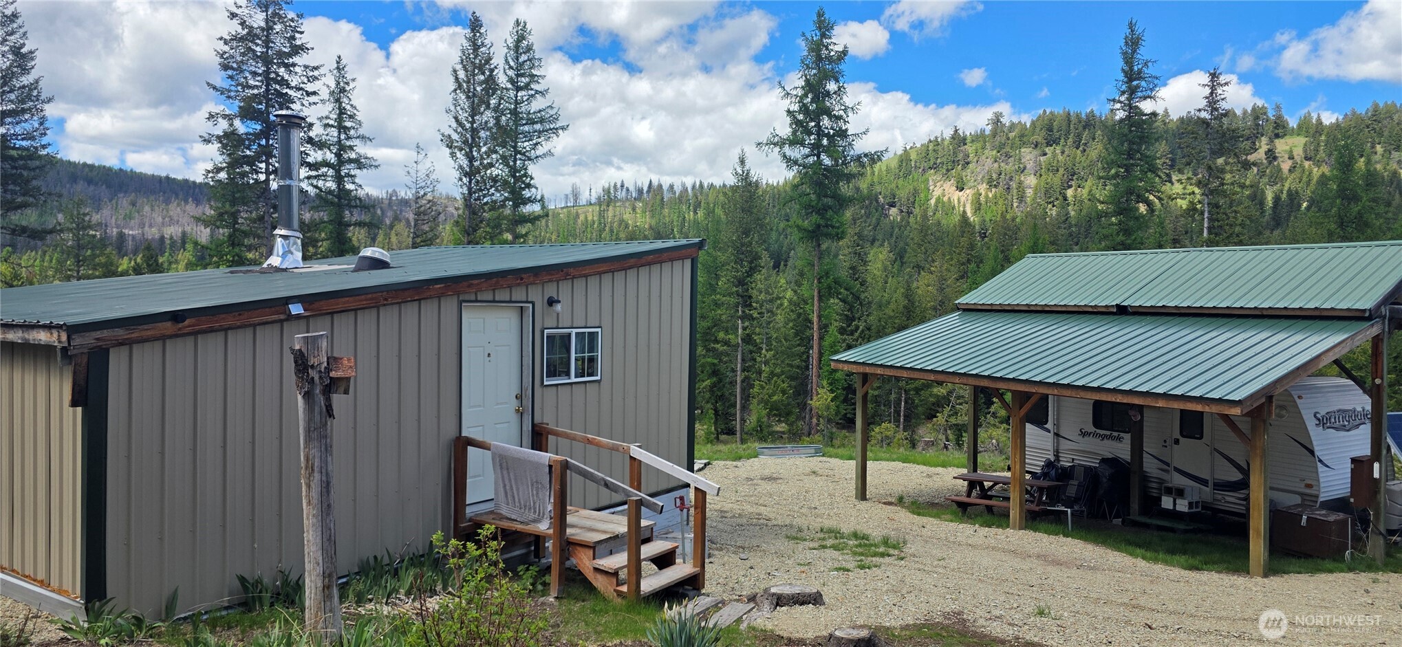 790 Bonaparte Lake Road Tonasket WA 98855