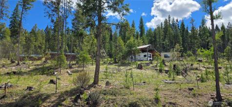 790 Bonaparte Lake Road Tonasket WA 98855
