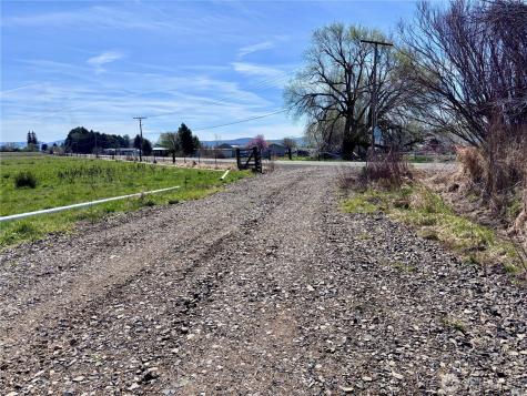 4 Dry Creek Road Ellensburg WA 98926