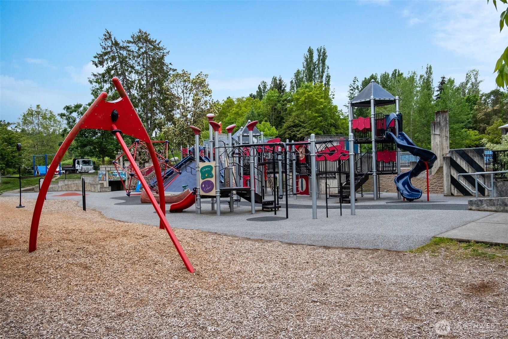 73 SE 38th Street Mercer Island WA 98040
