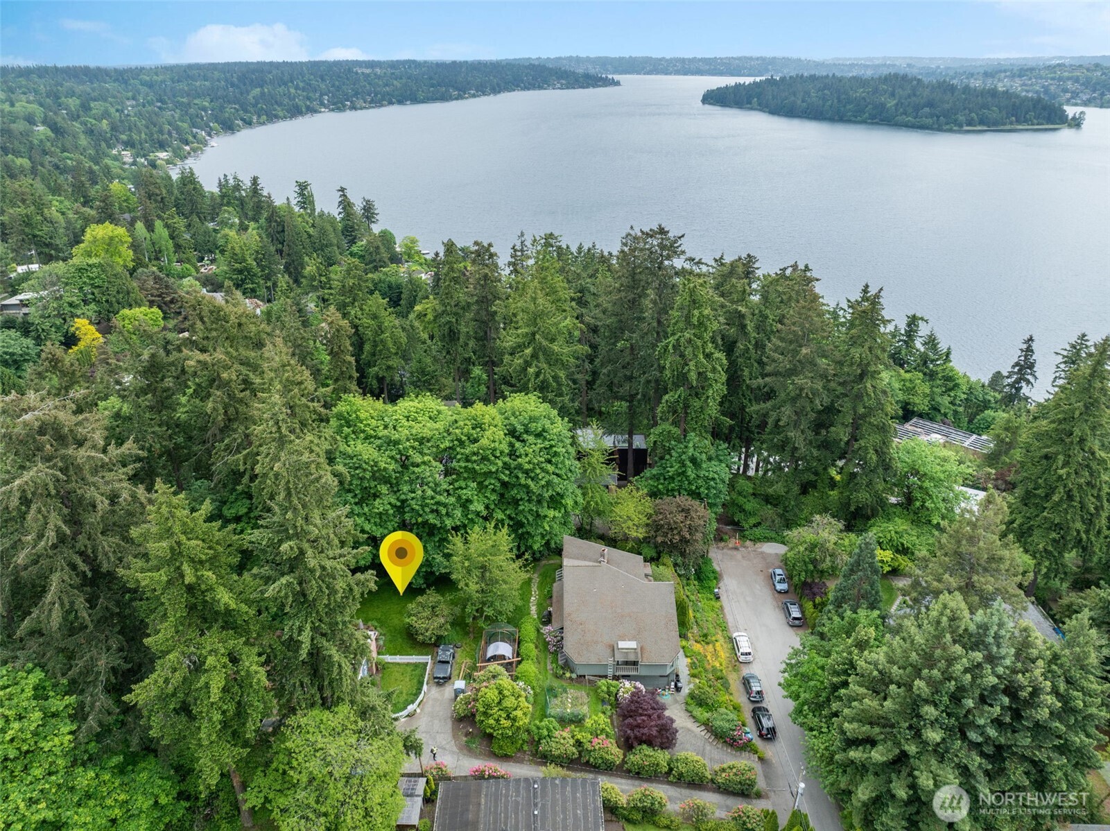 73 SE 38th Street Mercer Island WA 98040