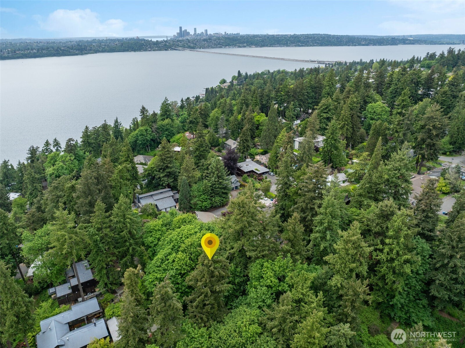 73 SE 38th Street Mercer Island WA 98040