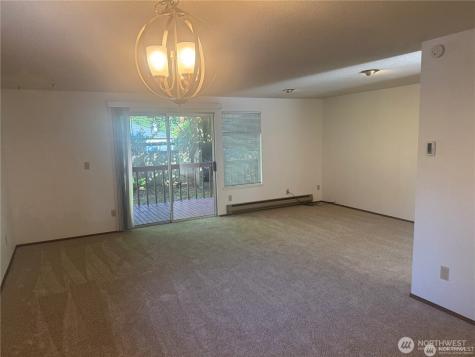 11752 Burke Avenue N Seattle WA 98133