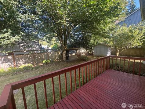 11752 Burke Avenue N Seattle WA 98133