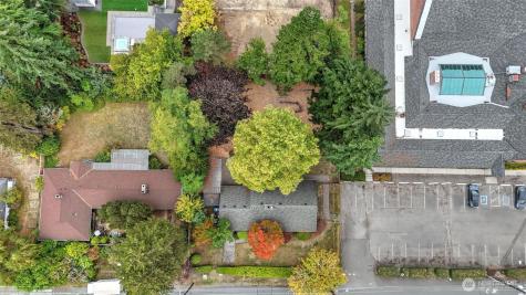 4025 86th Avenue SE Mercer Island WA 98040