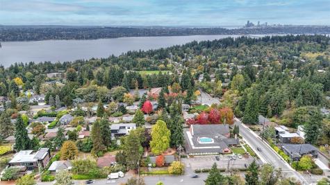 4025 86th Avenue SE Mercer Island WA 98040