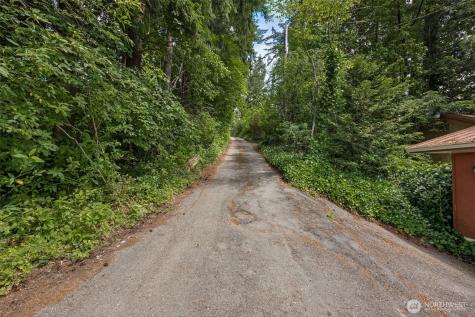 3621 Walthew Drive SE Lacey WA 98503