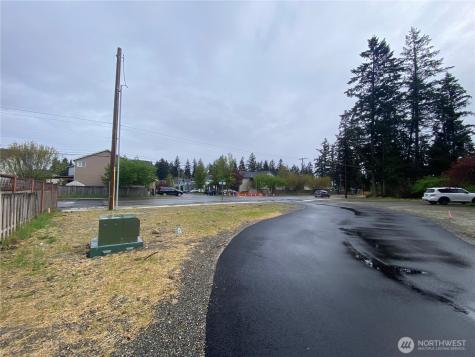 16021 67th Avenue Court E Puyallup WA 98375