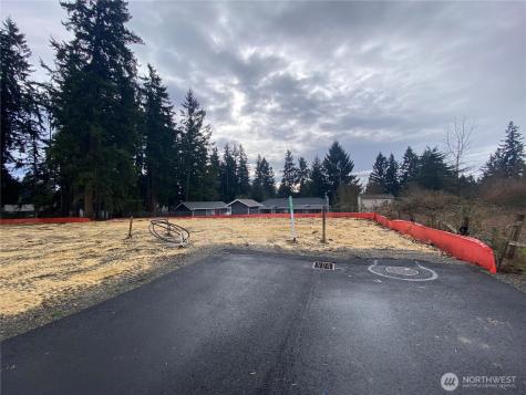 16021 67th Avenue Court E Puyallup WA 98375