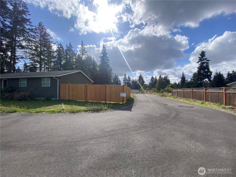 16021 67th Avenue Court E Puyallup WA 98375