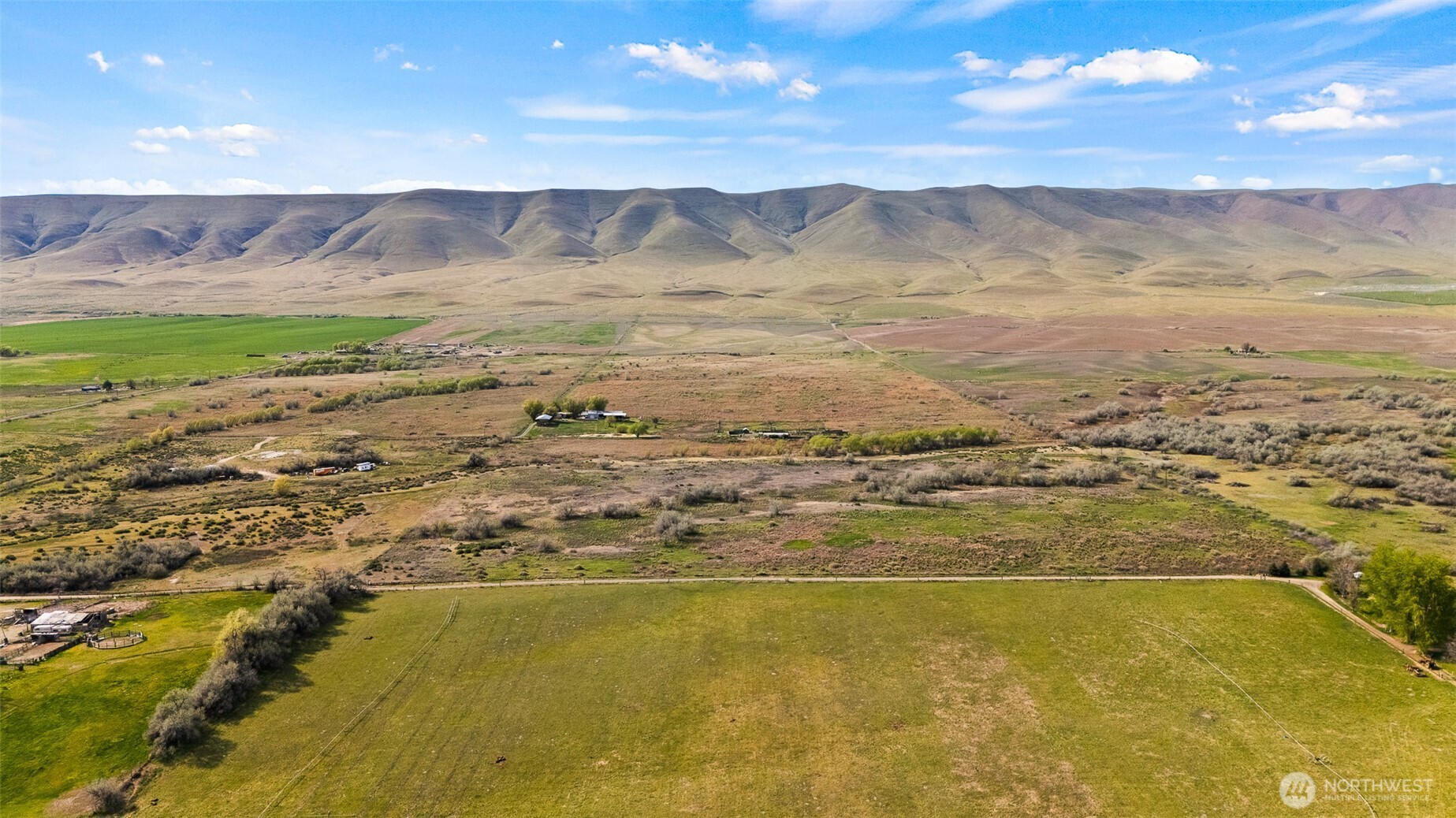 3500 Island Road White Swan WA 98952