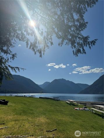 30 N Discovery Place Hoodsport WA 98548