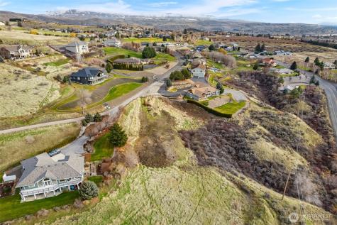 1395 Mountain Vista Wenatchee WA 98801