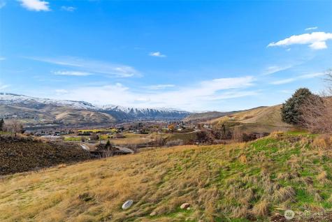 1395 Mountain Vista Wenatchee WA 98801