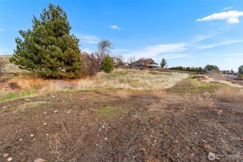 1395 Mountain Vista Wenatchee WA 98801