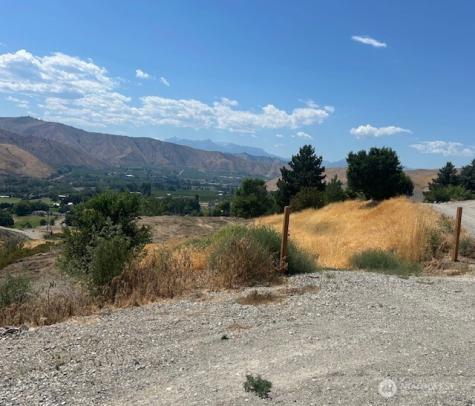 1395 Mountain Vista Wenatchee WA 98801