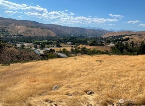 1395 Mountain Vista Wenatchee WA 98801