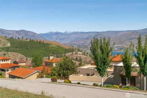 215 Bandera Way Chelan WA 98816