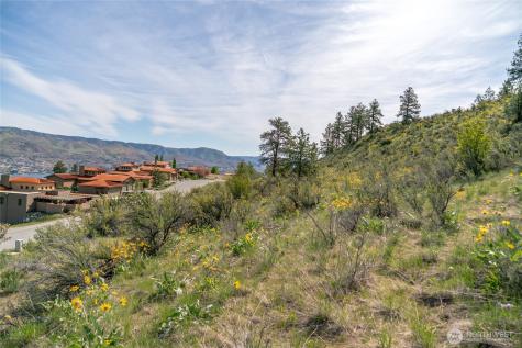 215 Bandera Way Chelan WA 98816