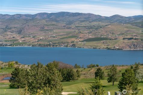 215 Bandera Way Chelan WA 98816