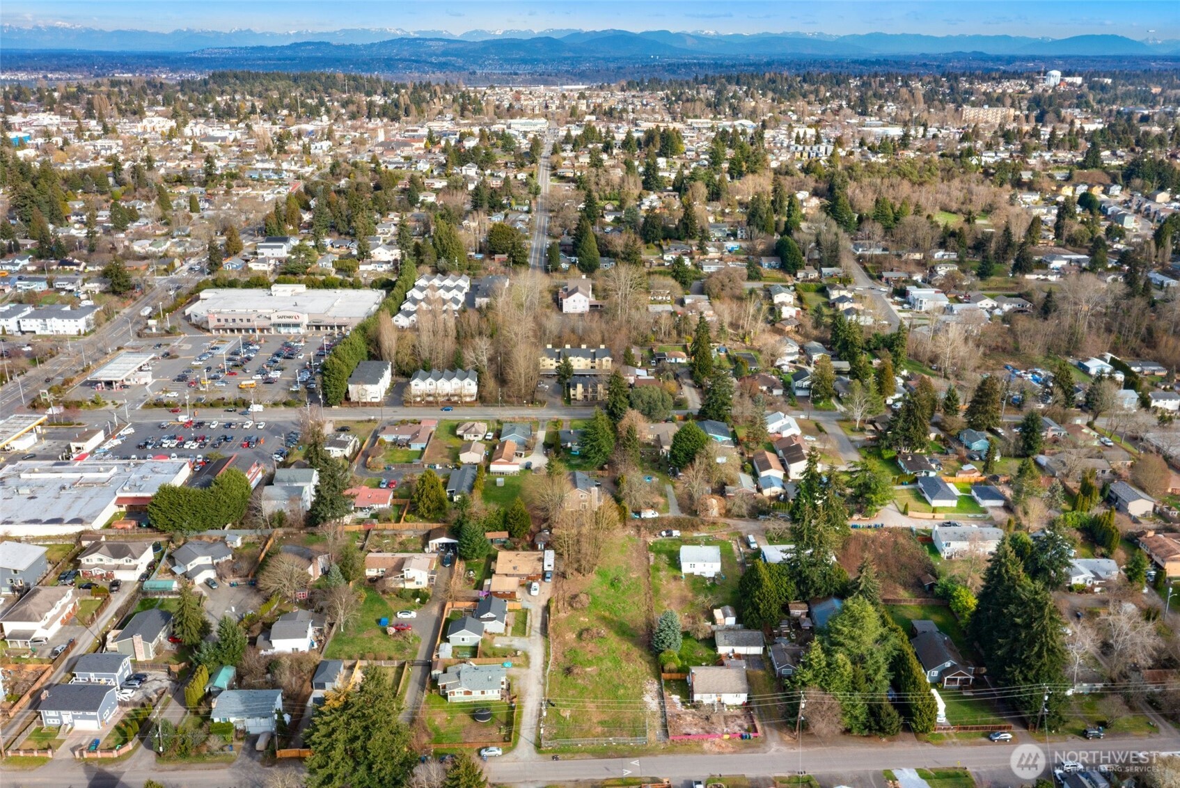 9806 30th Avenue SW Seattle WA 98126
