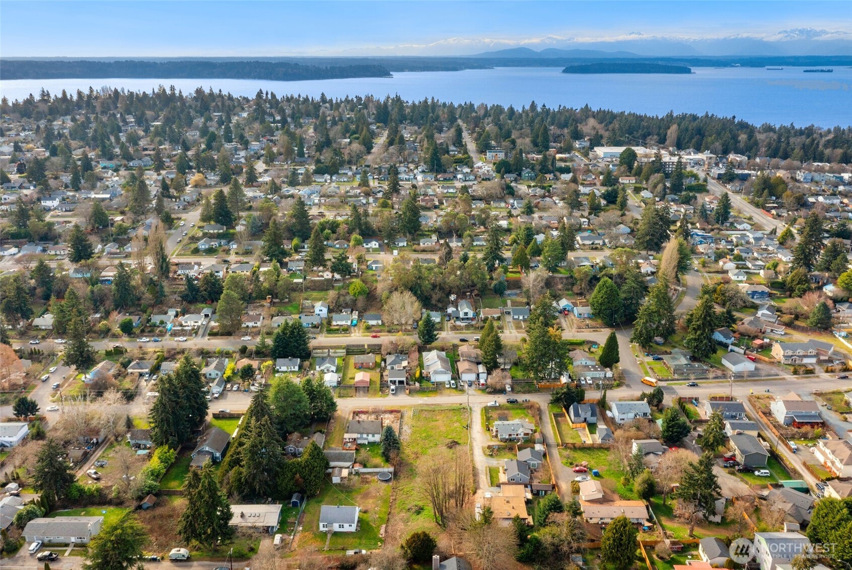 9806 30th Avenue SW Seattle WA 98126