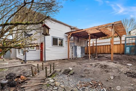 2614 E Pike Street Seattle WA 98122