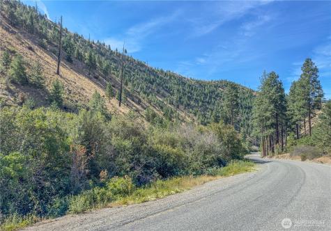 10558 Mud Creek Road Entiat WA 98822