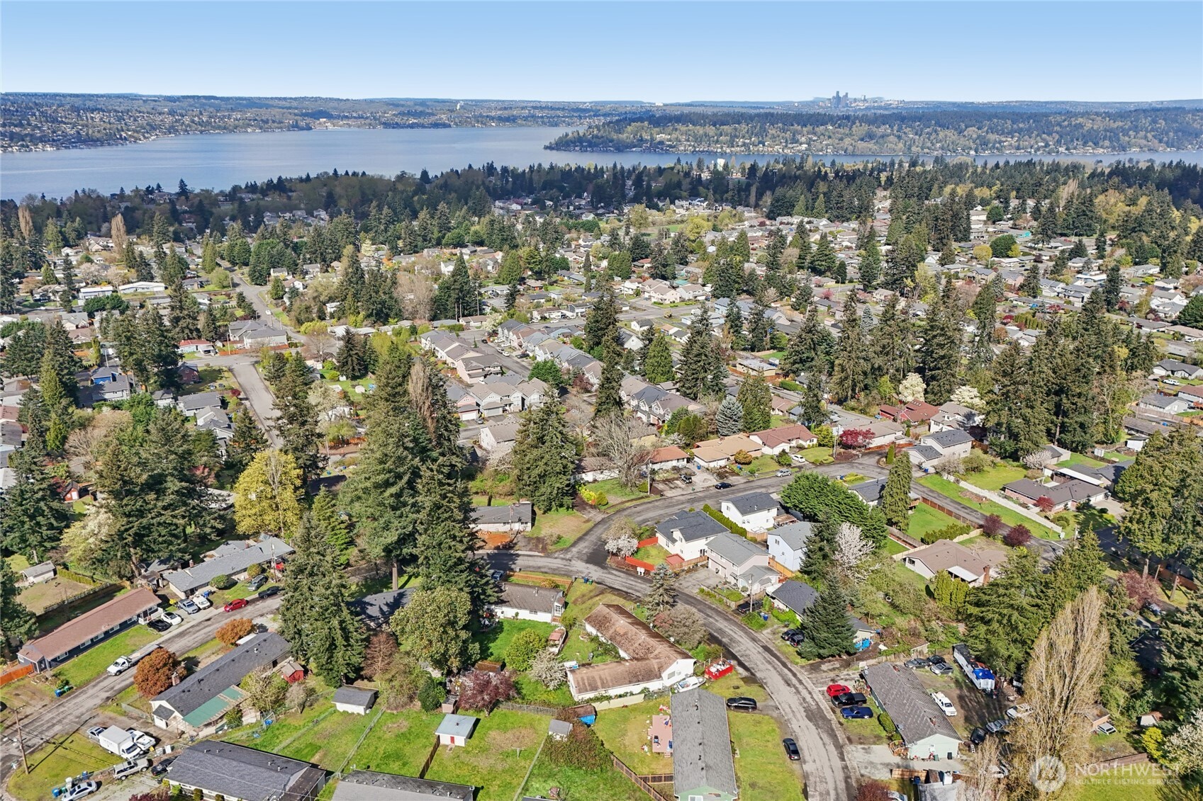 2008 Harrington Circle NE Renton WA 98056