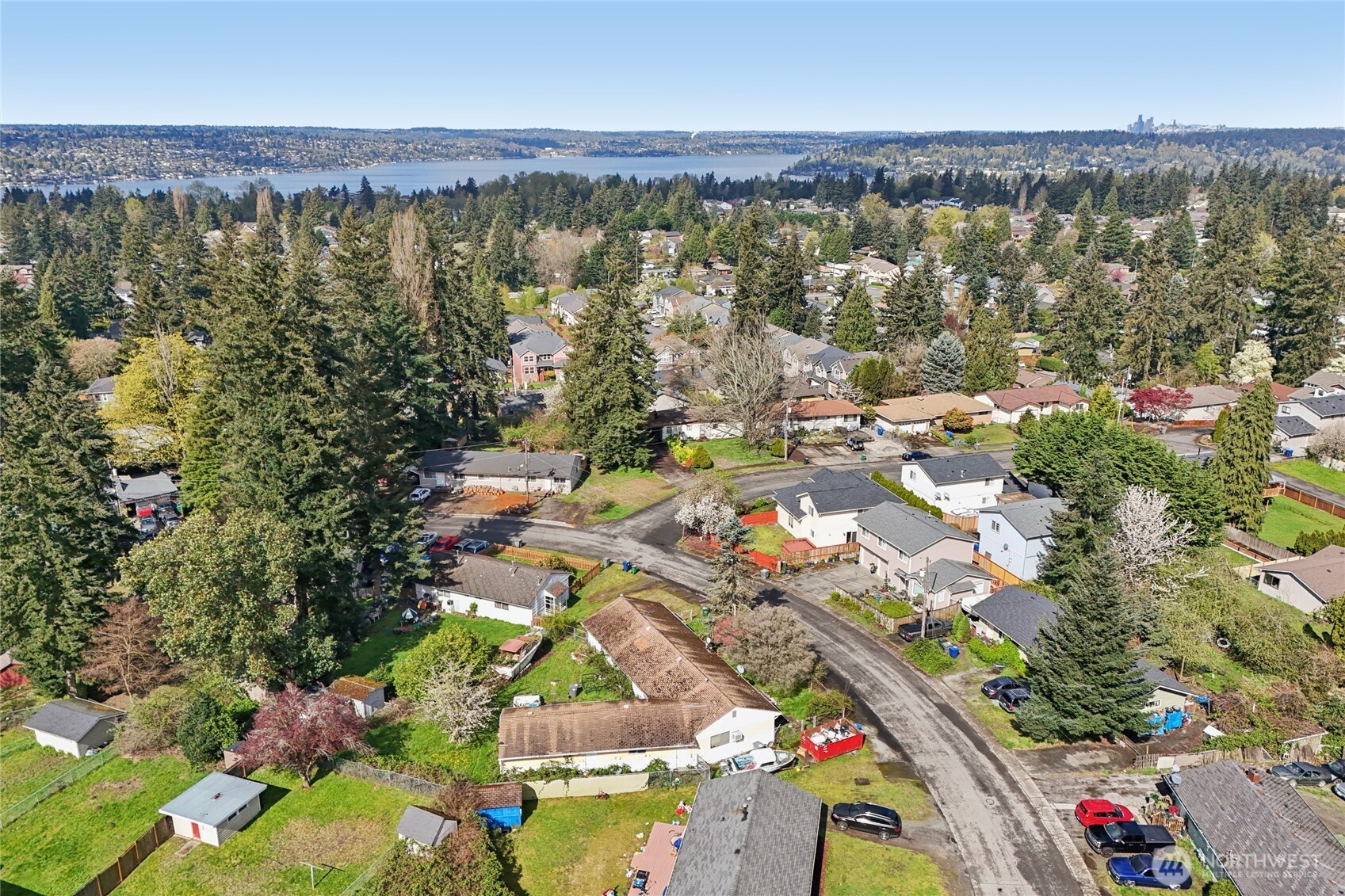 2008 Harrington Circle NE Renton WA 98056