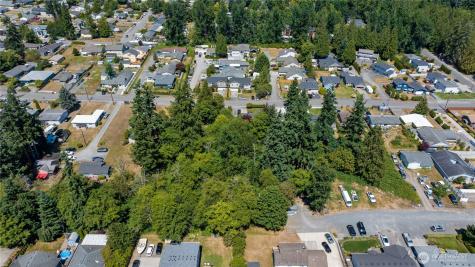 2 106th Street SE Everett WA 98208