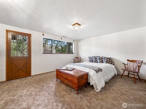 30703 SE 408th Street Enumclaw WA 98022