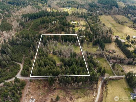 30703 SE 408th Street Enumclaw WA 98022