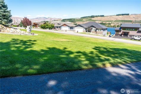 15307 Lakeview Street Entiat WA 98822