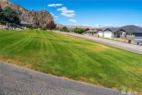 15307 Lakeview Street Entiat WA 98822