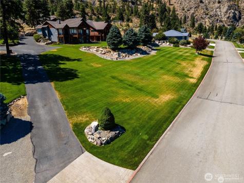 15307 Lakeview Street Entiat WA 98822