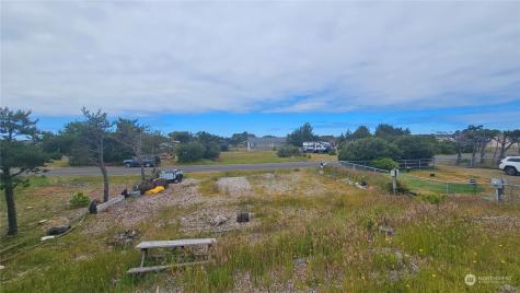 35114 I Street Ocean Park WA 98640