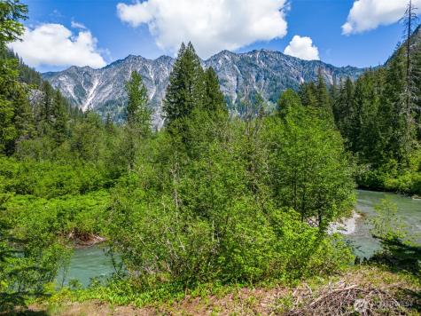 27988 Napeequa Drive Leavenworth WA 98826