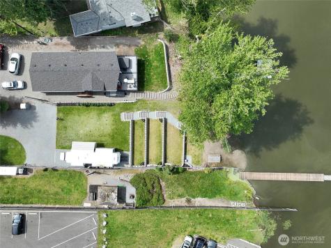 17150 Pleasant Beach Drive SE Yelm WA 98597