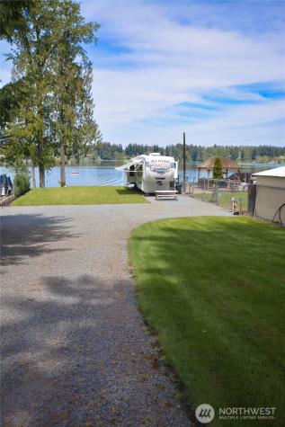 17150 Pleasant Beach Drive SE Yelm WA 98597