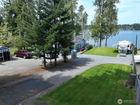 17150 Pleasant Beach Drive SE Yelm WA 98597