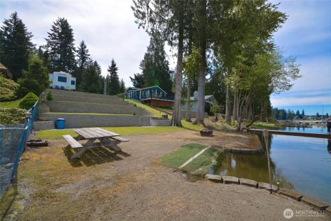 17150 Pleasant Beach Drive SE Yelm WA 98597